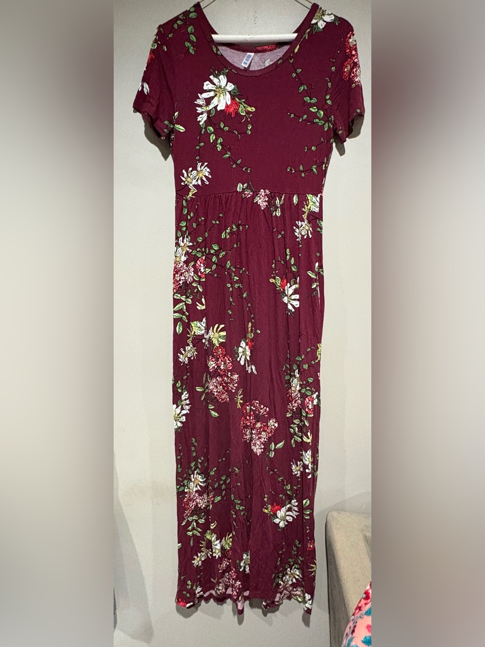 VIISHOW Burgundy Floral Maxi Dress with Pockets M